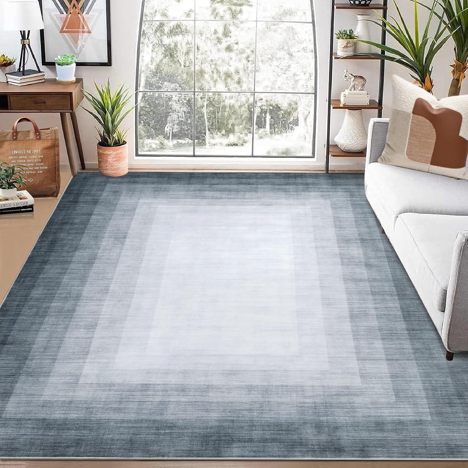 Gray gradient square pattern carpet